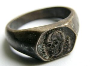 Waffen SS/ Btl. "Narwa" Anillo de Plata "800"